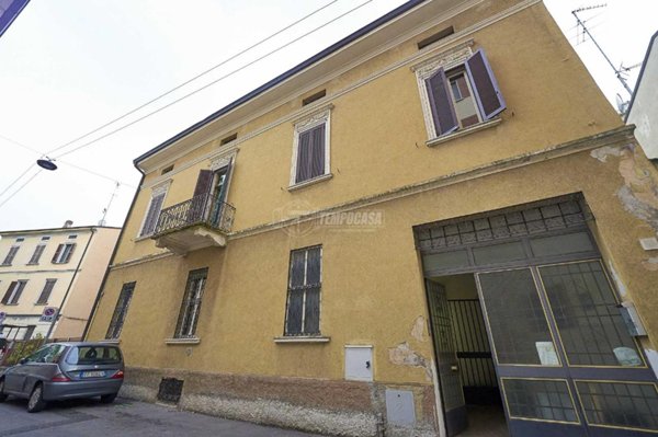 casa indipendente in vendita a Cremona in zona Cremona Centro