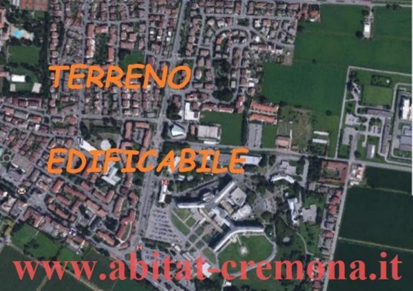 casa indipendente in vendita a Cremona