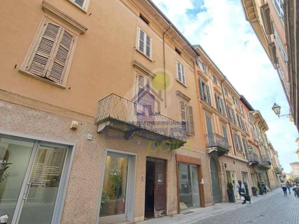appartamento in vendita a Cremona in zona Piazza Castello