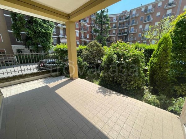 appartamento in vendita a Cremona in zona Via Dante