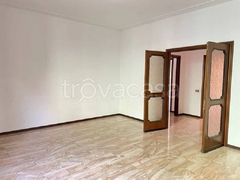 appartamento in vendita a Cremona in zona Cremona Centro