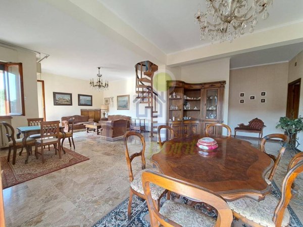 appartamento in vendita a Cremona in zona Viale Po