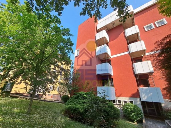 appartamento in vendita a Cremona in zona Viale Po