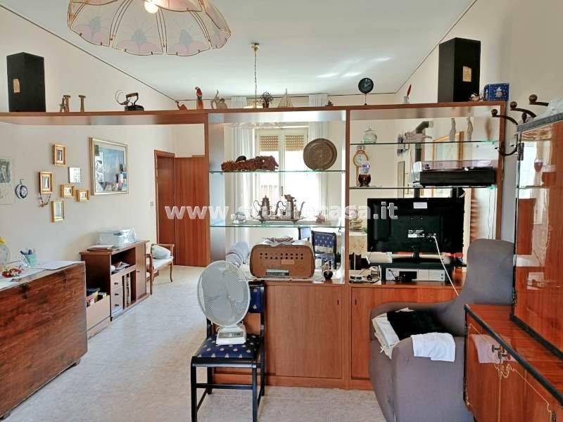 casa indipendente in vendita a Cremona in zona Viale Po