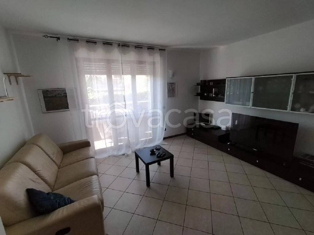 appartamento in vendita a Cremona in zona Viale Po