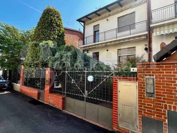 casa indipendente in vendita a Cremona
