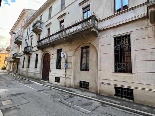 appartamento in vendita a Cremona in zona Piazza Castello