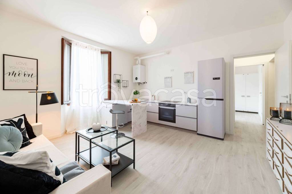 appartamento in vendita a Cremona in zona Piazza Risorgimento