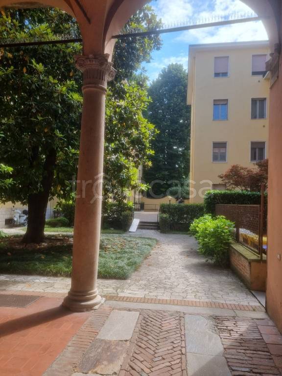 appartamento in vendita a Cremona in zona Cremona Centro