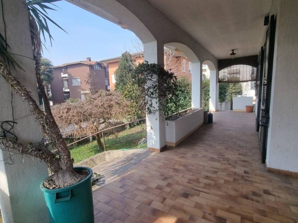 casa indipendente in vendita a Cremona in zona Viale Po