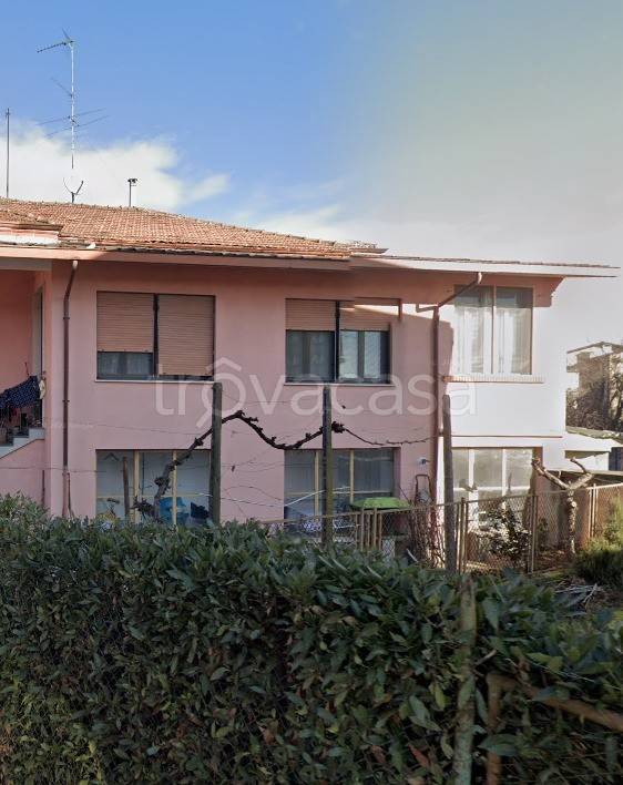casa indipendente in vendita a Cremona