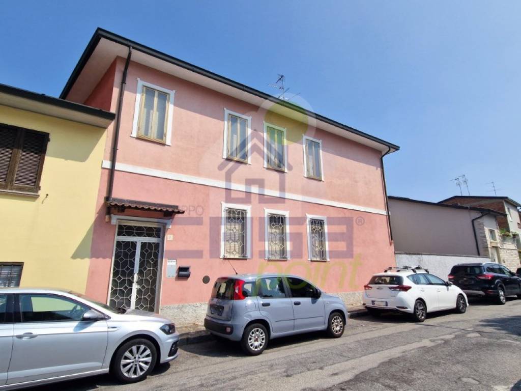 casa indipendente in vendita a Cremona