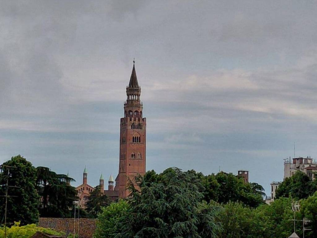 appartamento in vendita a Cremona in zona Piazza Castello