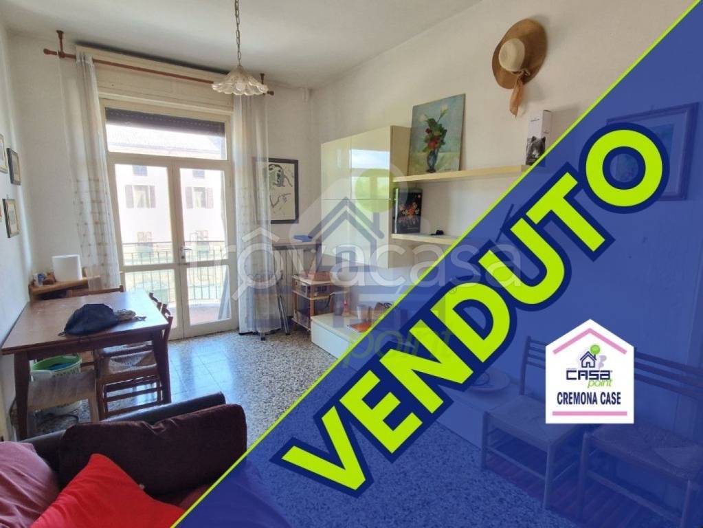 appartamento in vendita a Cremona in zona Via Milano