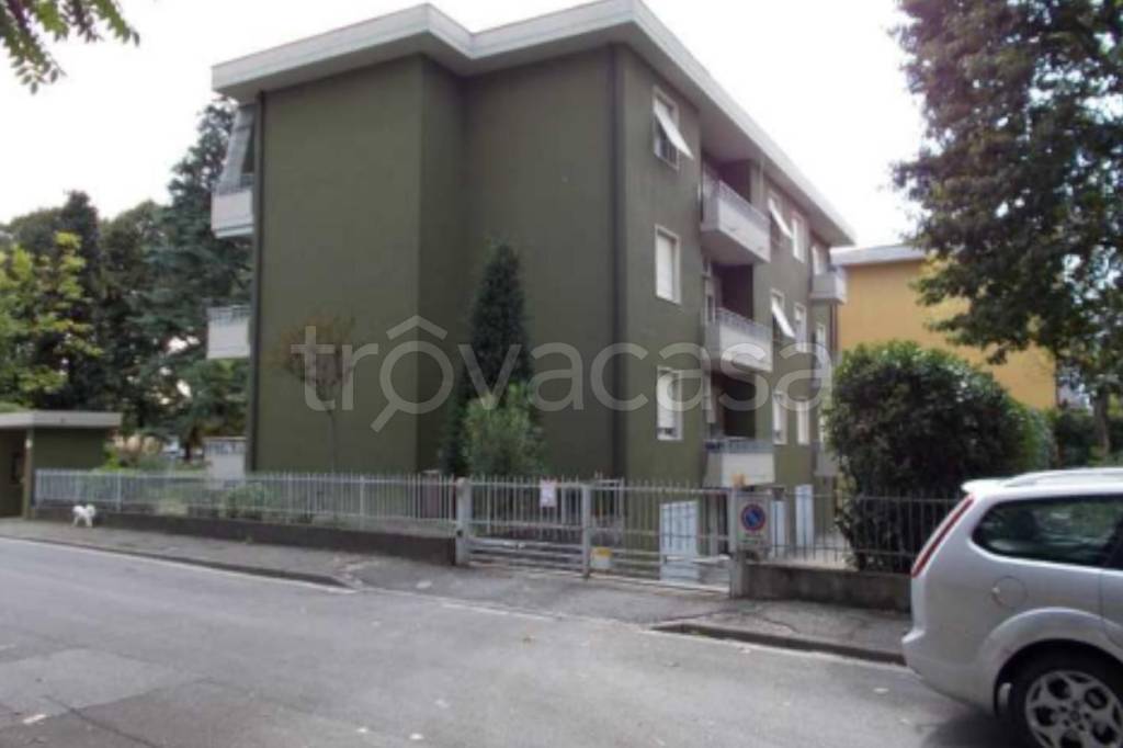 appartamento in vendita a Cremona in zona Migliaro
