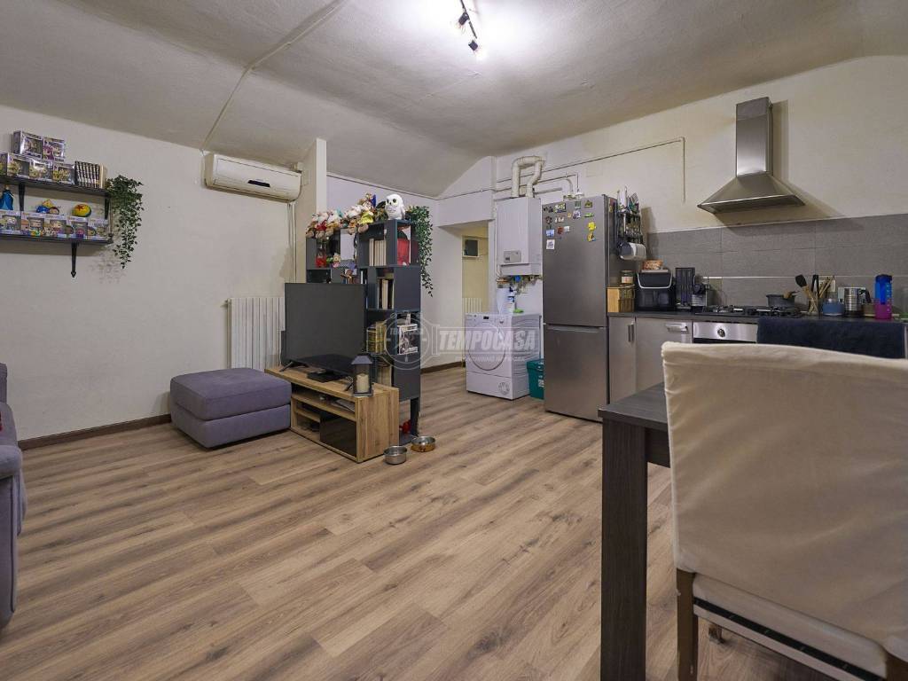 appartamento in vendita a Cremona in zona Piazza Castello