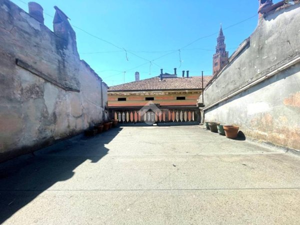 casa indipendente in vendita a Cremona in zona Cremona Centro