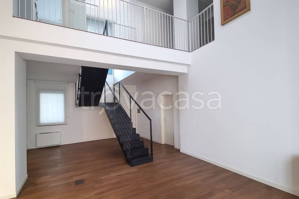 appartamento in vendita a Cremona in zona Cremona Centro