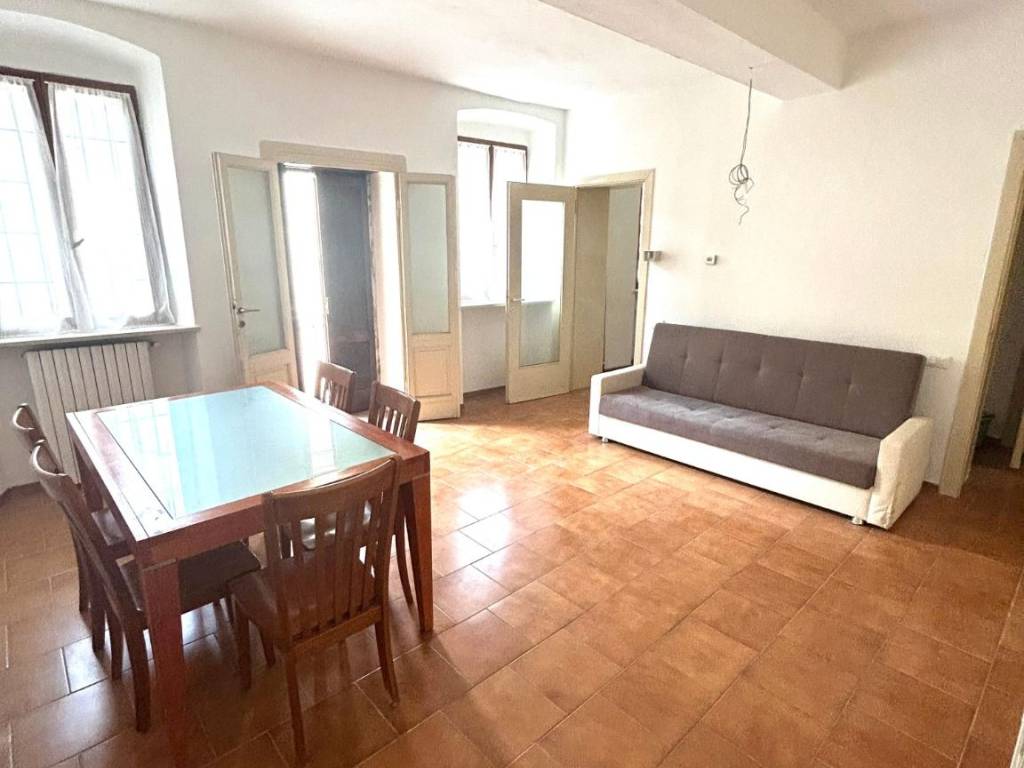 appartamento in vendita a Cremona in zona Piazza Castello