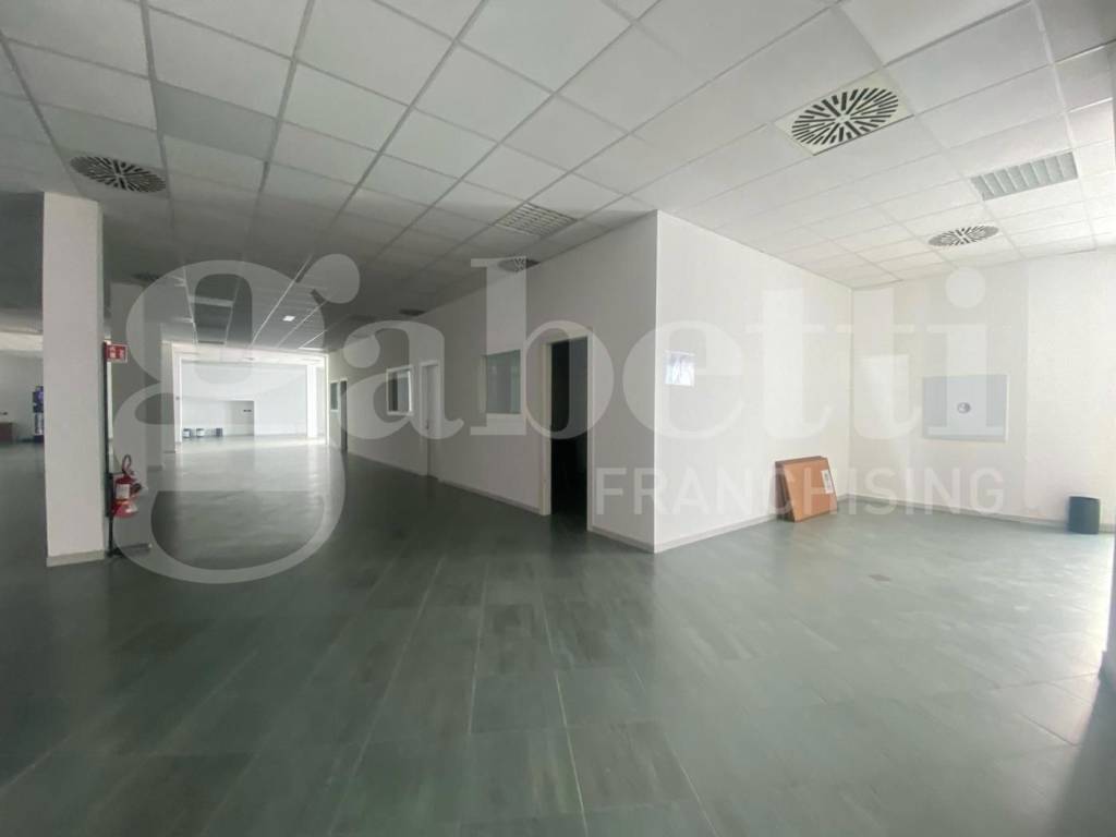 ufficio in vendita a Cremona in zona Cremona Centro