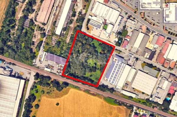 terreno agricolo in vendita a Cremona in zona Picenengo