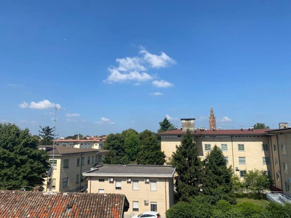 appartamento in vendita a Cremona in zona Viale Po