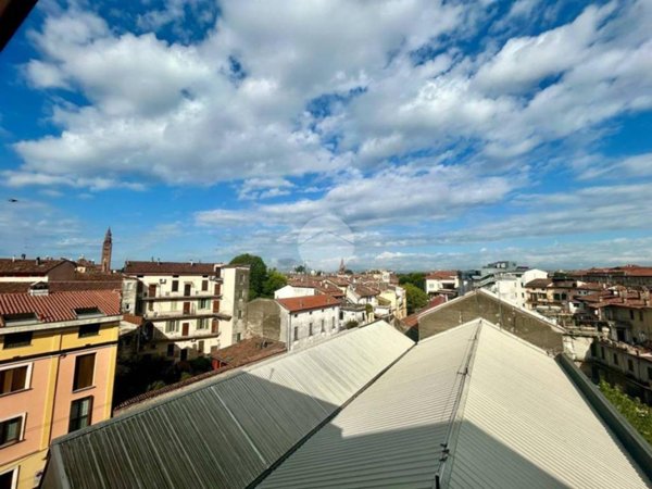 appartamento in vendita a Cremona in zona Cremona Centro