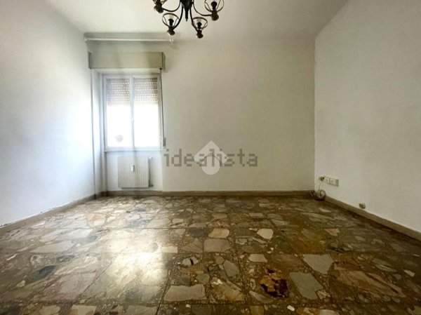 appartamento in vendita a Cremona in zona Via Dante