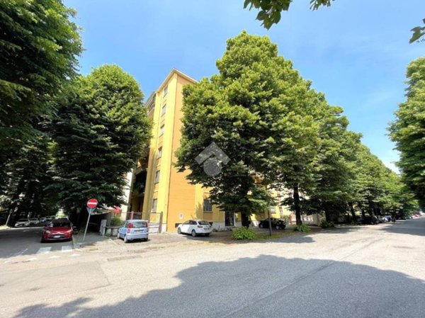 appartamento in vendita a Cremona in zona Viale Po