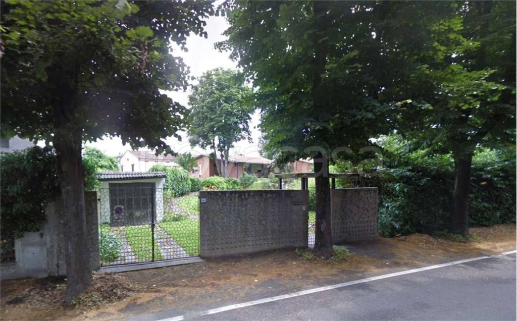 casa indipendente in vendita a Cremona
