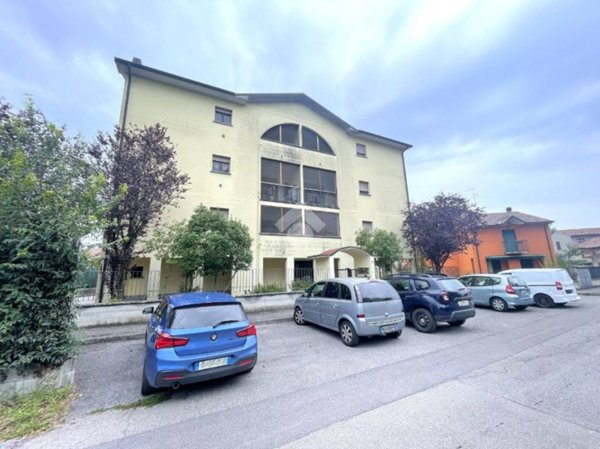 appartamento in vendita a Cremona in zona Cavatigozzi