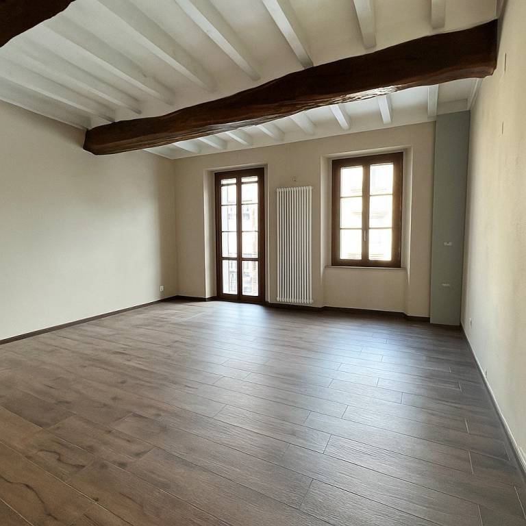 appartamento in vendita a Cremona in zona Corso Garibaldi