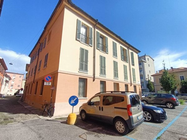 appartamento in vendita a Cremona in zona Piazza Castello