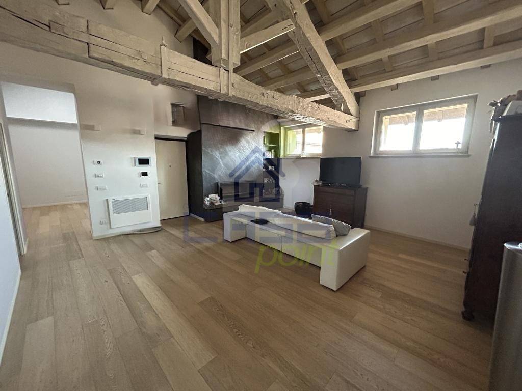 appartamento in vendita a Cremona in zona Cremona Centro