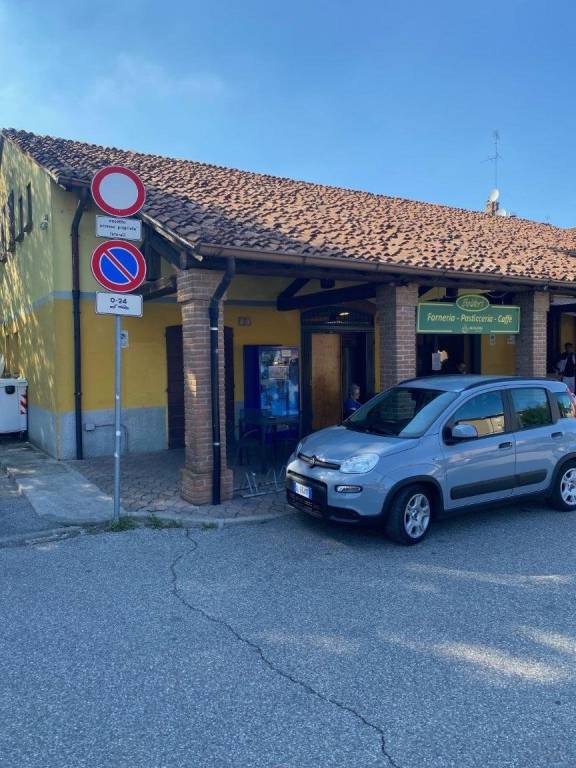 negozio in vendita a Cremona