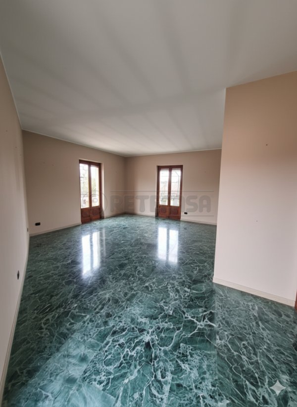 appartamento in vendita a Cremona in zona Cremona Centro