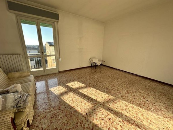 appartamento in vendita a Cremona in zona Via Giuseppina