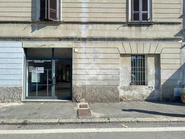 negozio in vendita a Cremona