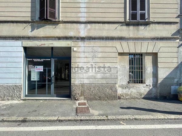 locale commerciale in vendita a Cremona