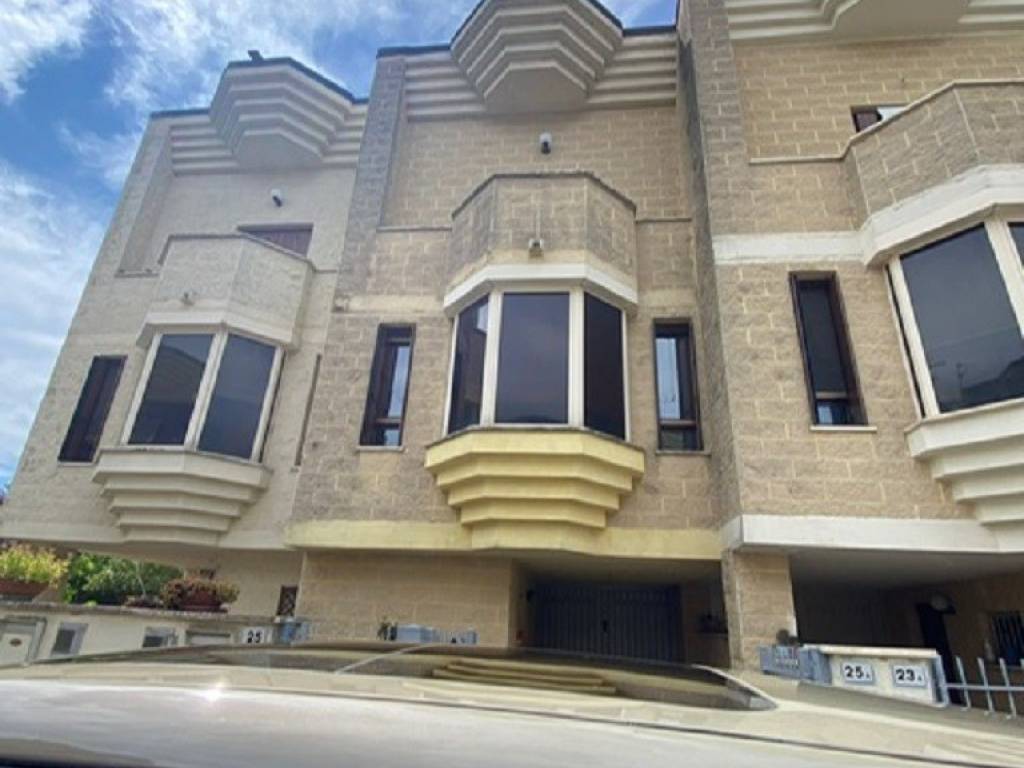 casa indipendente in vendita a Cremona in zona Battaglione