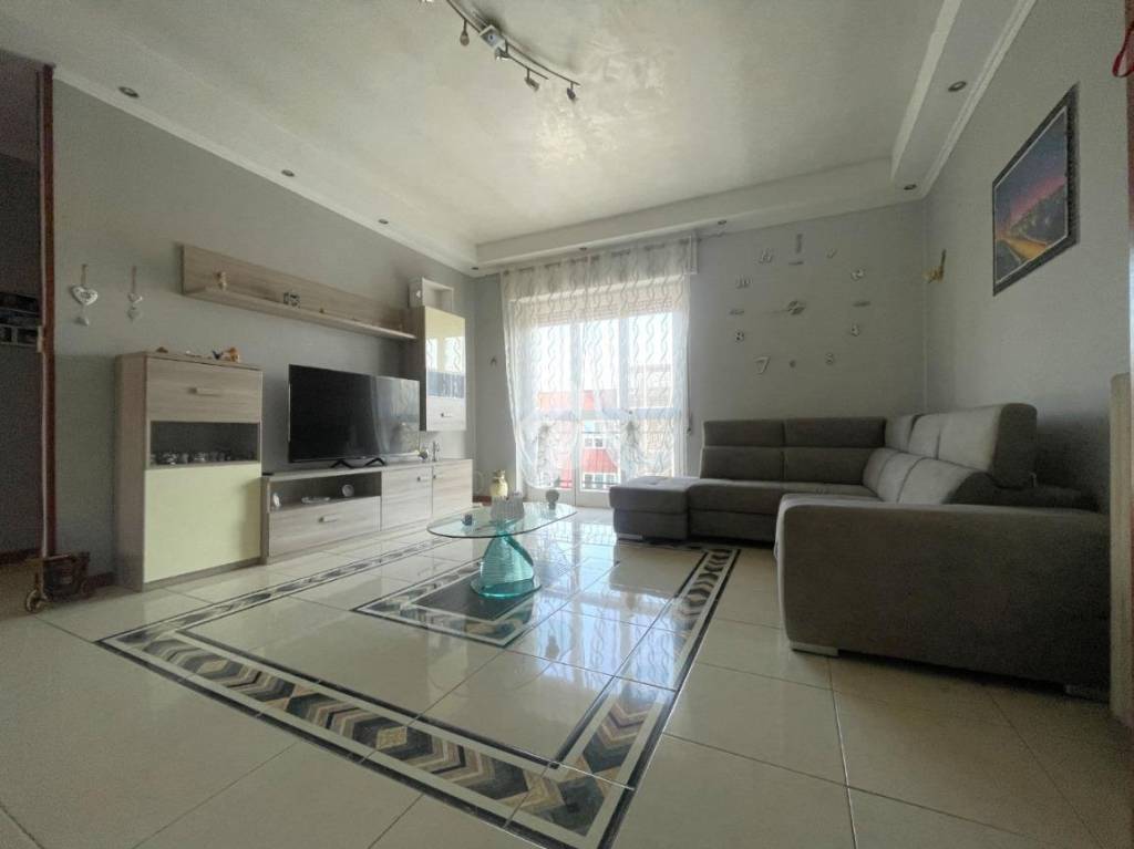 appartamento in vendita a Cremona in zona Via Dante