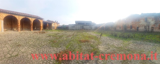 casale in vendita a Cremona in zona Maristella