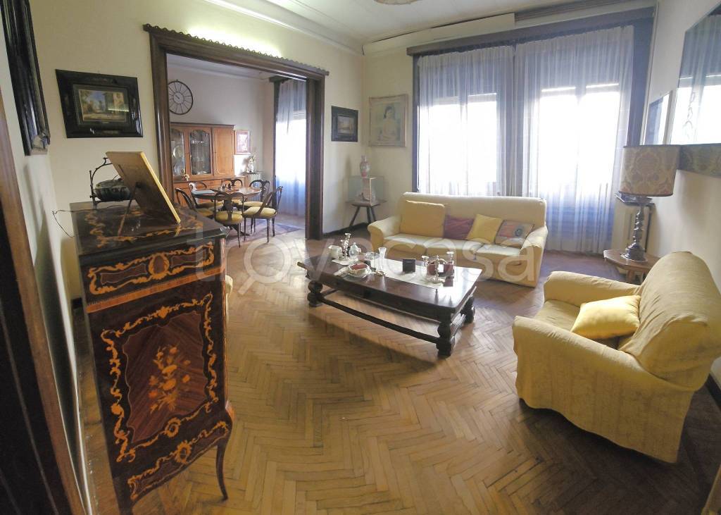 appartamento in vendita a Cremona in zona Cremona Centro