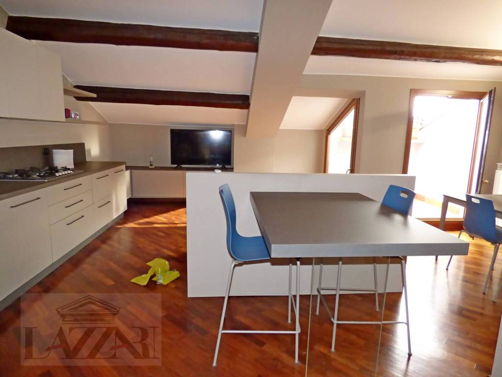 appartamento in vendita a Cremona in zona Cremona Centro