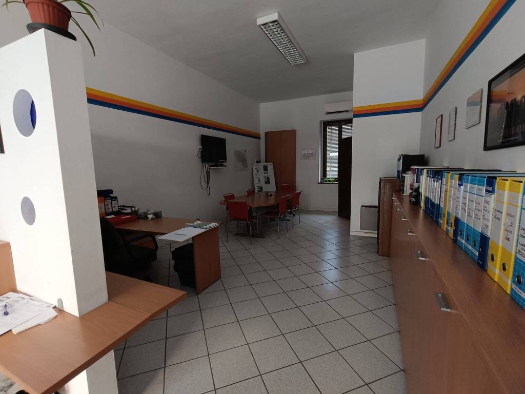 ufficio in vendita a Cremona