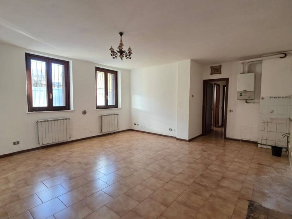 appartamento in vendita a Cremona in zona Bagnara