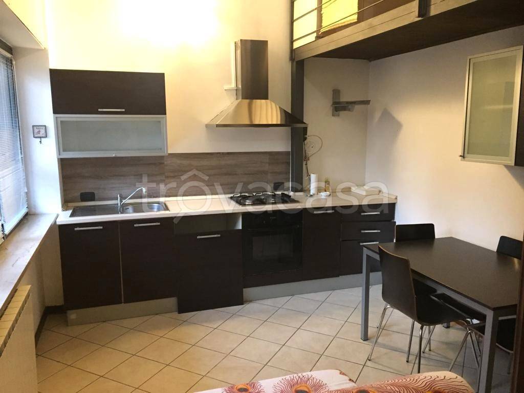 appartamento in vendita a Cremona in zona Viale Po