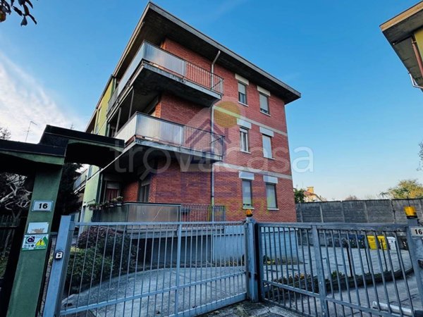 appartamento in vendita a Cremona in zona Via Giuseppina