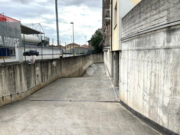 ufficio in vendita a Cremona in zona Via Dante