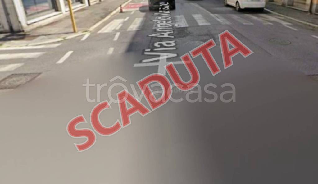 negozio in vendita a Cremona